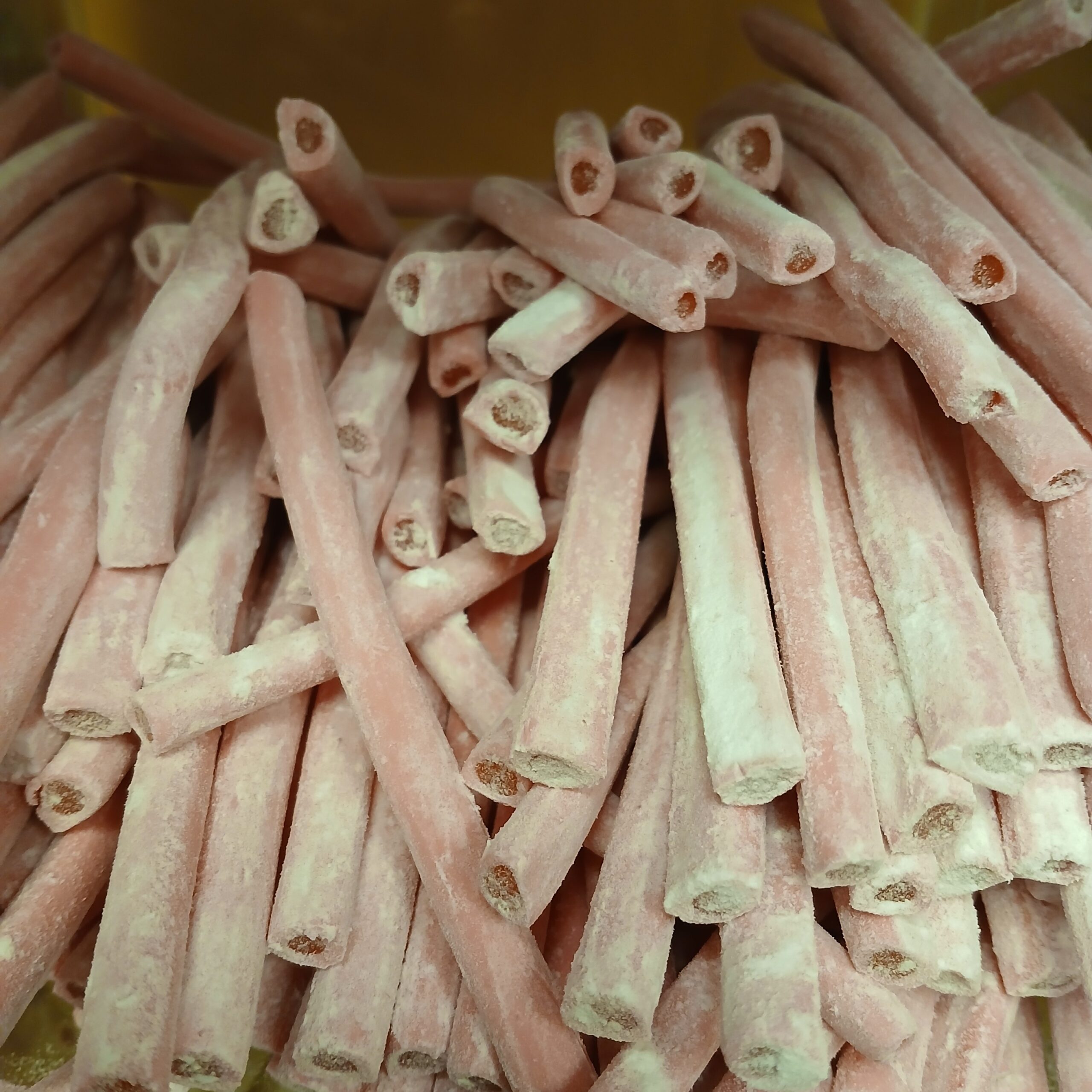 Câbles poudrés fraise
